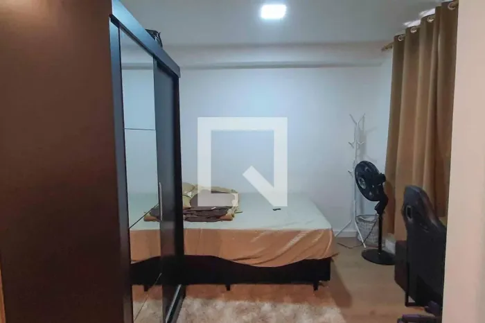 Apartamento à Venda - Jardim Éster Yolanda, 1 Quarto, 24 m2