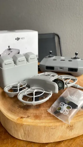 Drone DJI Neo - Combo Fly More