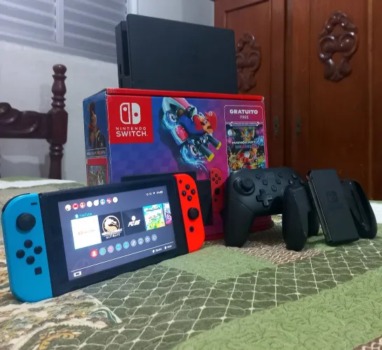 Nintendo Switch V2 Completo + Controle Extra + 128GB de Memória SD