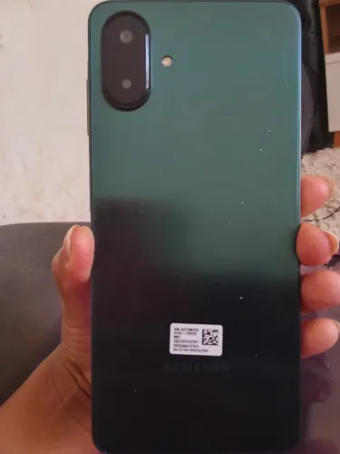 Celular Samsung A 07 semi novo sem nenhuma avaria 5 meses de uso vai com carregador valor