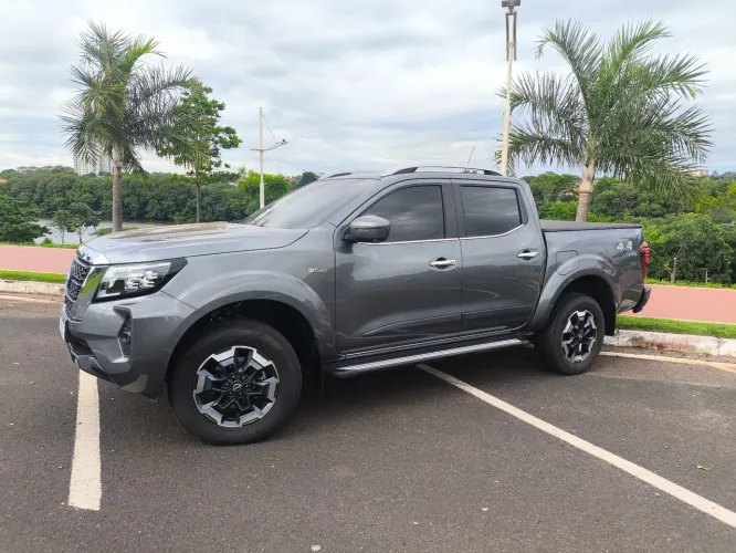 Nissan Frontier Plati. CD 2.3 Bi-TB Dies.aut. 2025