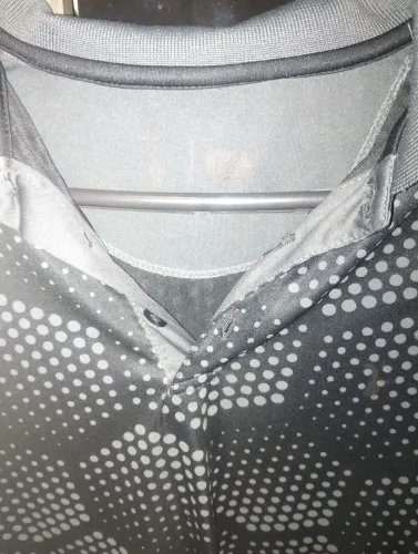 Camiseta esportiva