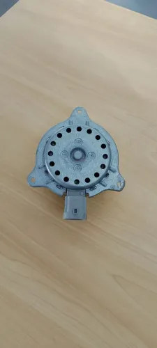 Motor Ventoinha Renault Oroch Dynamic 19