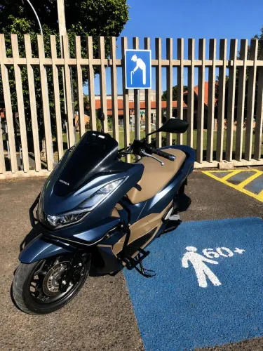  PCX DLX ABS 2023