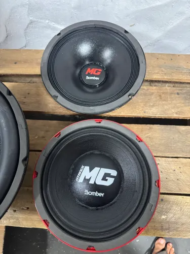 Alto falantes Bomber novos 1 ano de garantia