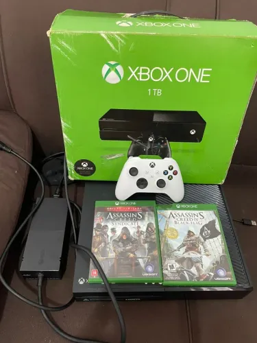 VENDO XBOX ONE 
