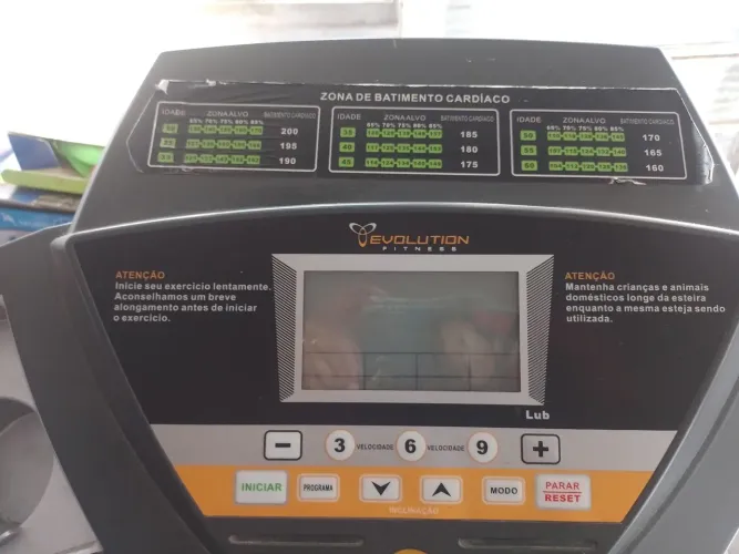Vendo Esteira evolution evo 2000