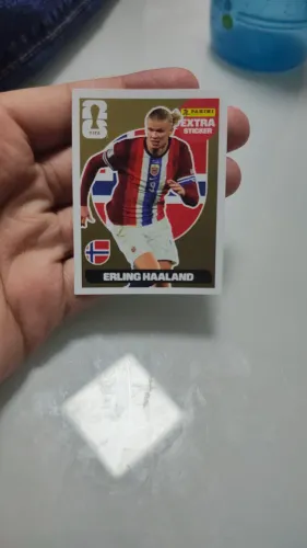 Figurinha legend ouro do haland 2026