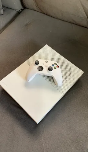 Xbox One S LEIA O ANÚNCIO !NAO ABAIXO DISPENSO CURIOSOS
