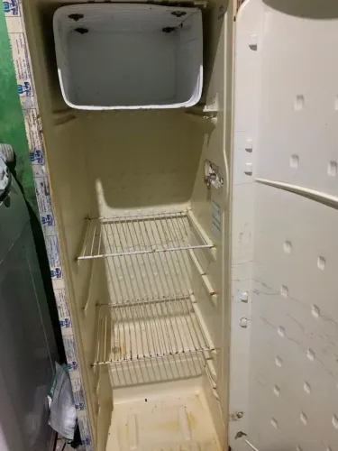 Vendo geladeira