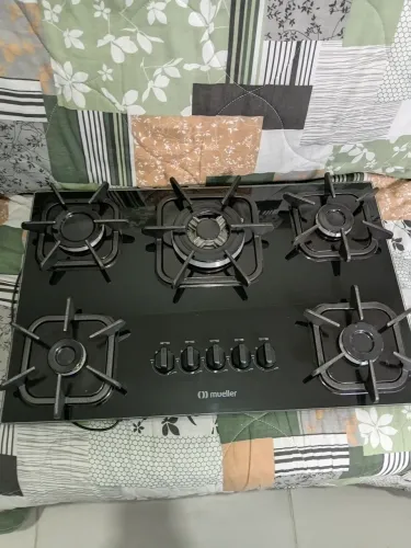 Vendo fogão em ótimo estado de conservação, 400,00 aceito propostas. 