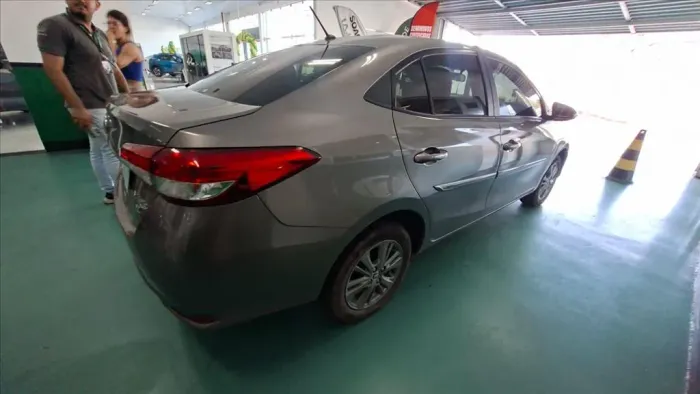 Toyota Yaris XL Sedan 1.5 Flex 16V 4P Aut. 2020