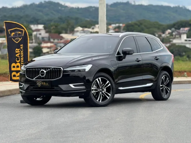 Volvo XC-60 XC 60 T-8 Híbrido Momentum 2.0 5P 2021