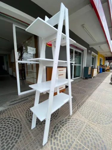 ESTANTE LIVREIRO ESTILO ESCADA, MONTAGEM GRATUITA!!