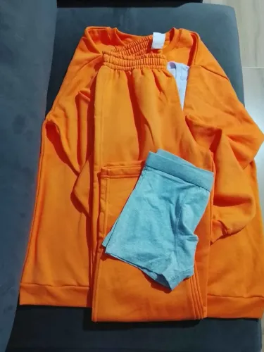 Uniforme Laranja (padrão)