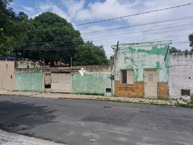 CASA PARA VENDA NA MATINHA.