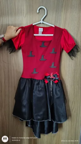 Vestido fantasia de bruxa 10 a 12 anos