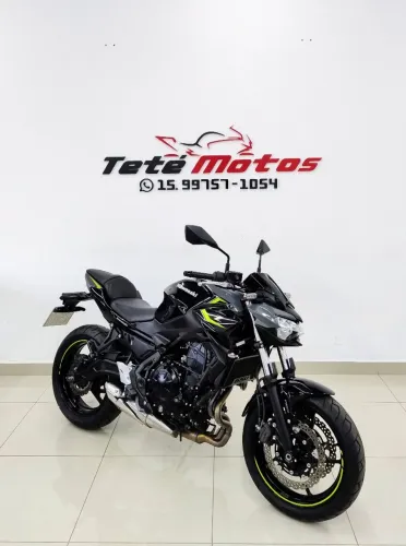 Z-650 ABS 2024 (Venda // Troca // Financia)