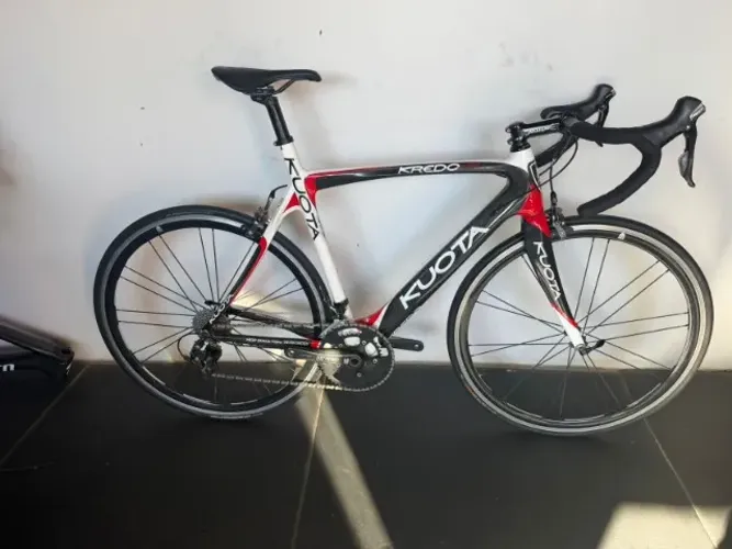Kuota - Tamanho 54 | Shimano 105 11v | Speed
