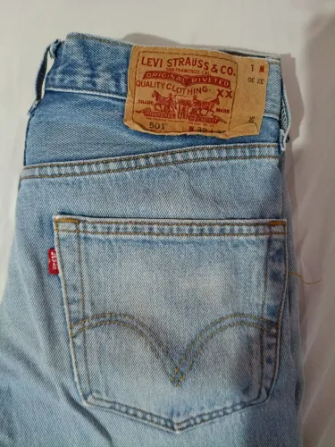 Calças Jeans Levi's 