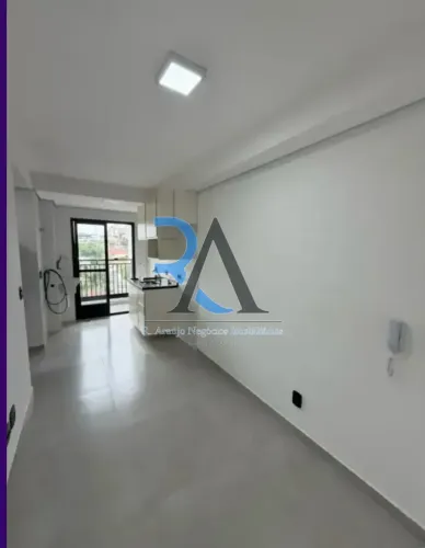 OPORTUNIDADE NA VILA FORMOSA! 2 DORMITÓRIOS REPLETO DE ARMÁRIOS COM VAGA