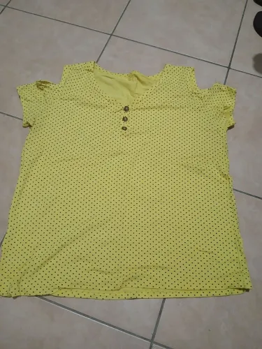 Vende-se blusinha 