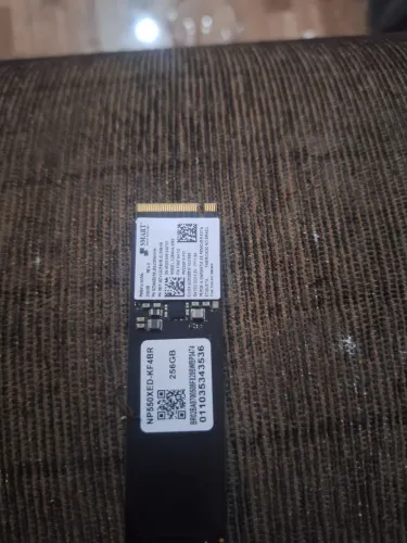 Nvme 256g