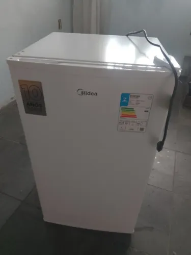 Geladeira frigobar