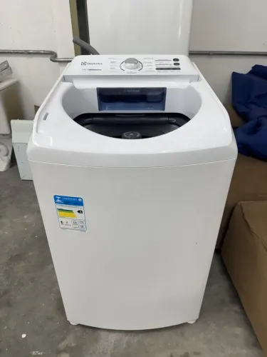 Máquina de lavar ELECTROLUX 14 KG SEM A TAMPA