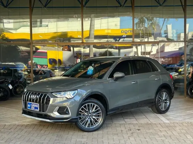 Audi Q3 Performance 2.0 TFSI Tiptr. Quattro 2025