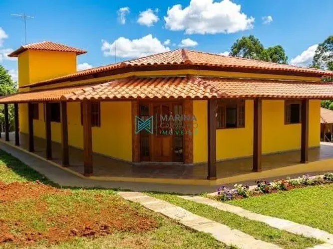 Casa em condomínio à venda, 9 quartos, 3 suítes, 16 vagas, Condomínio Aldeia da Jaguara - 