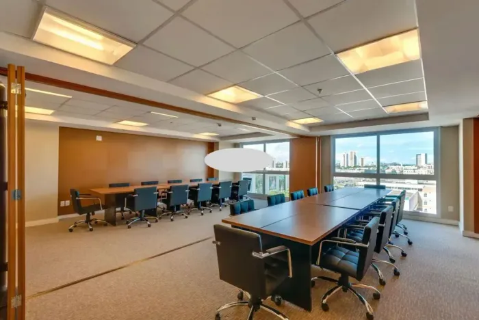 SALA COMERCIAL E-BUSINESS RIO VERDE EM FRENTE AO SHOPPING BURITÍ