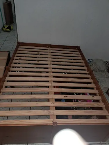 Cama de casal madeira