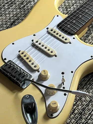 Squier strat bullet