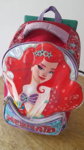 Mochila infantil menina