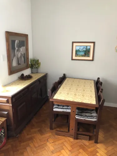 Sala de Jantar em sucupira vintage