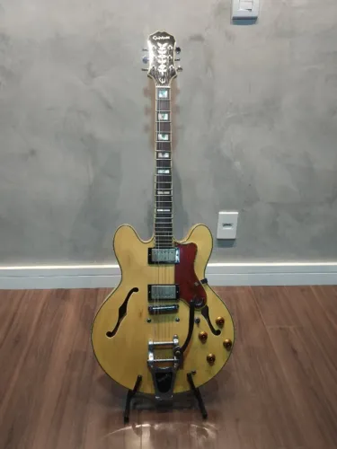 Epiphone Sheraton II Pro Natural c/ Bigsby + Seymour Duncan Seth Lover + Case