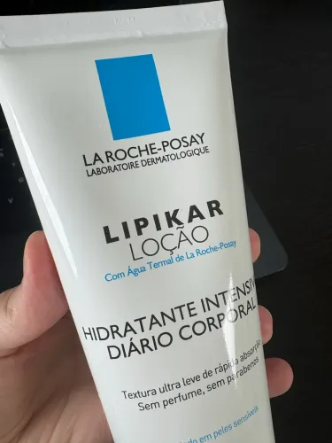 DESAPEGO - Hidratante La Roche Lipikar NOVO e LACRADO