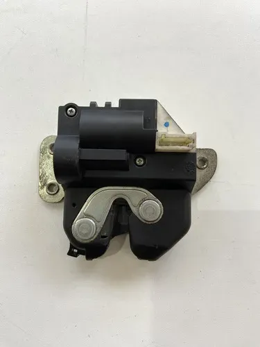 Fechadura Lateral Tampa Traseira L.e Fiat Toro 2021 2022