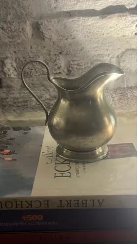 Leiteira em prata, capacidade 500ml