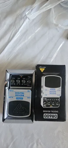 PEDAL REVERB DR600 BEHRINGER