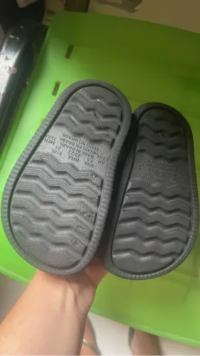 Crocs e molekinho