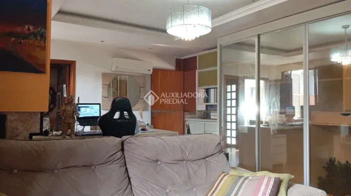 Casa 3 dormitórios com suite em condomínio no Espírito Santo