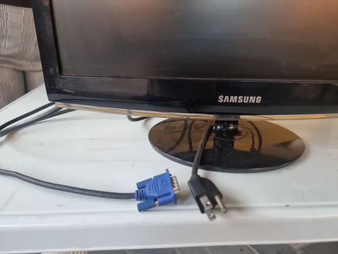 Monitor Samsung 19'' pol.