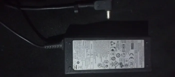 Fonte de notebook Samsung