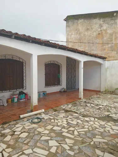 Casa de 3/4 na Cidade Nova.