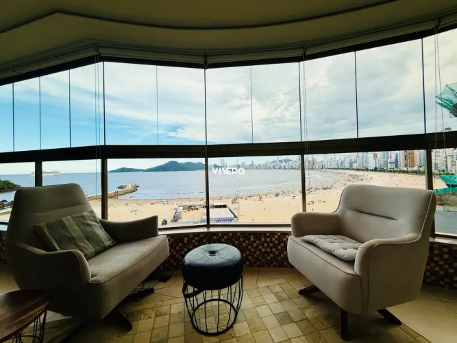 ARC DE TRIOMPHE APARTAMENTO FRENTE MAR À VENDA EM BALNEÁRIO CAMBORIÚ