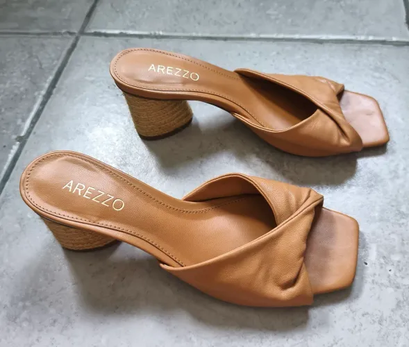 Sandália Arezzo 34/35