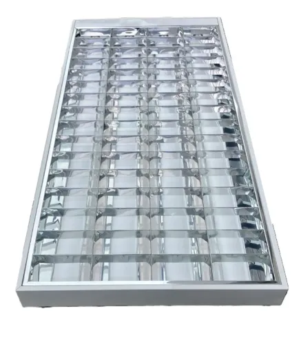 Luminária de Sobrepor com Aletas para 4 lâmpadas de 40W - A300 - Branca - Abalux