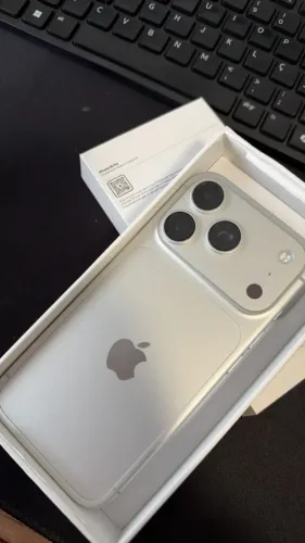 BARBADA!!! iPhone 18 Pro Silver - 256GB - Novo